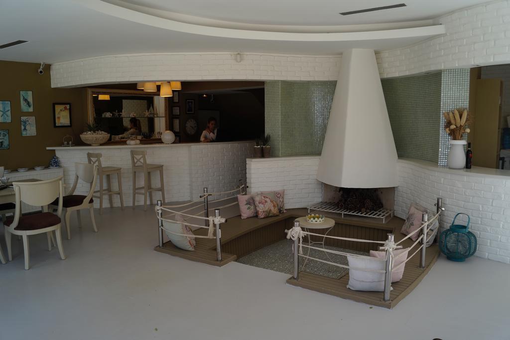 Marina Sahil Hotel Çeşme Eksteriør billede