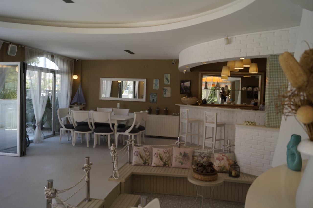 Marina Sahil Hotel Çeşme Eksteriør billede
